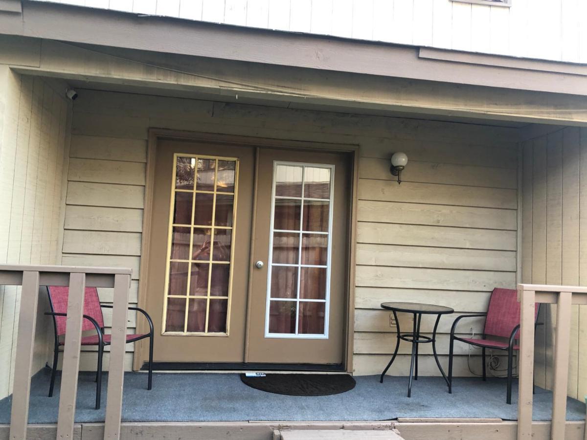 Polar Bear Den Apartment Anchorage Exterior photo