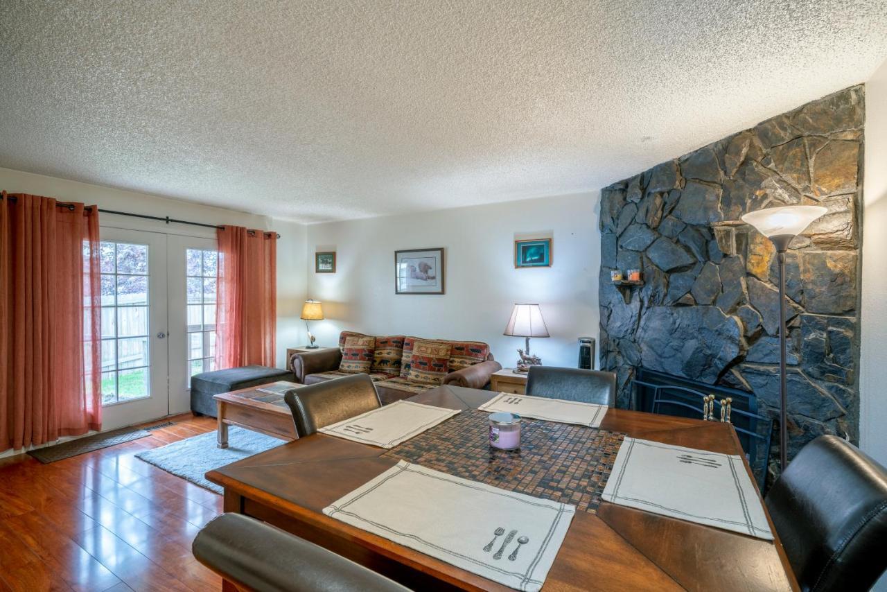 Polar Bear Den Apartment Anchorage Exterior photo